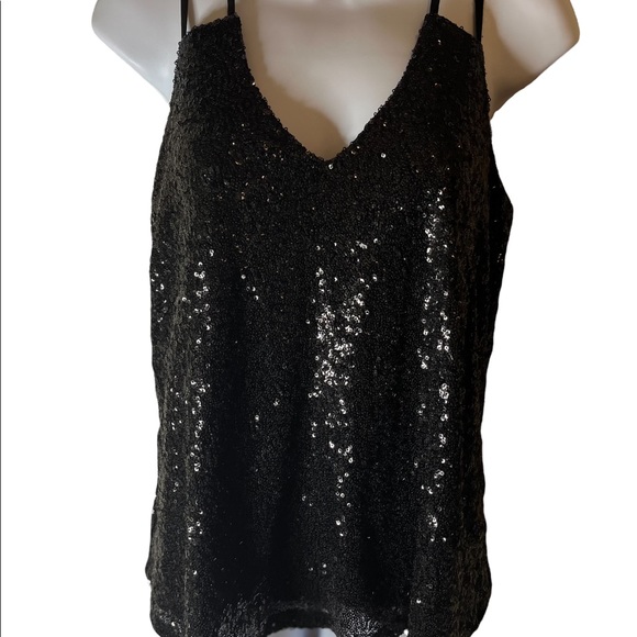 Guess sequin top size small - Picture 2 of 8